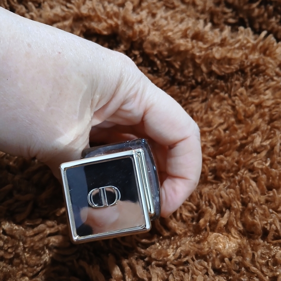 Dior Prestige Advanced Serum - Luxurious Gold - Picture 4 of 4